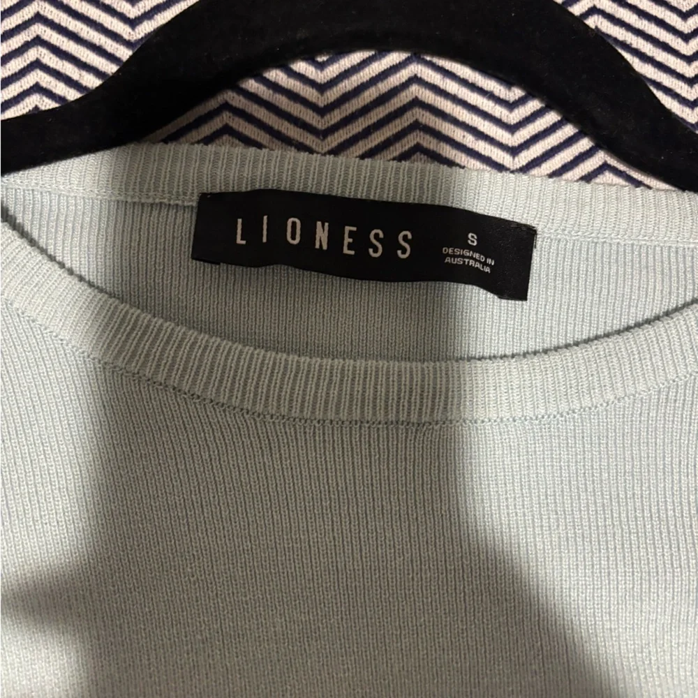 SIZE S LIONESS DRESS - Picture 2 of 4